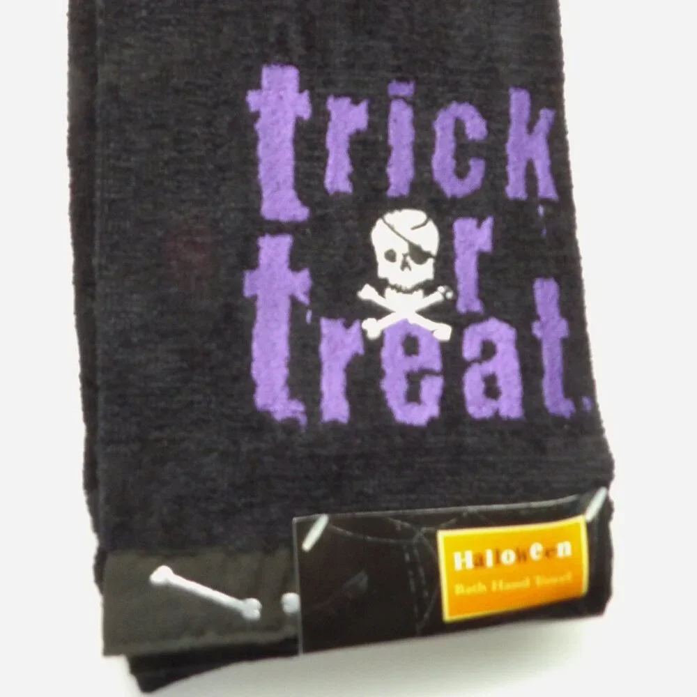 Bundle of 4 Halloween Themed Hand Towels Dish Towels NWT Good Witch Ghost